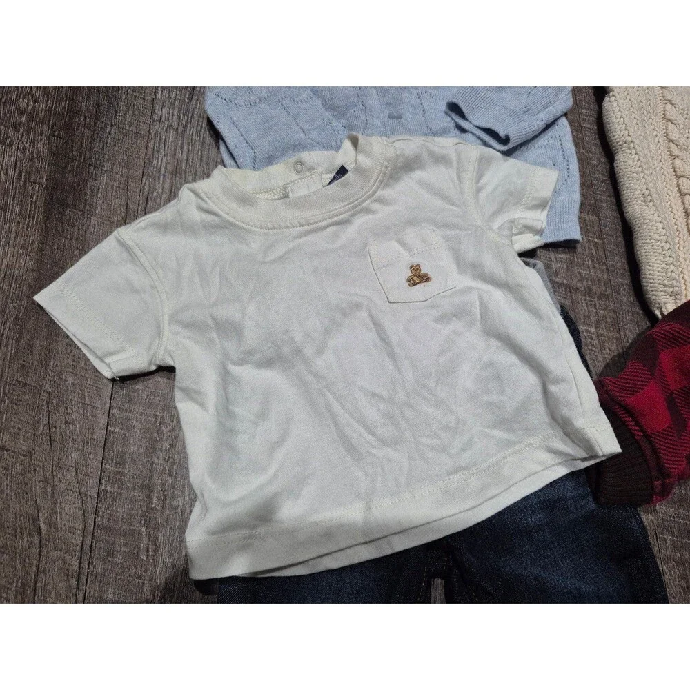 Baby gap fall/ winter clothing lot size 0-3 months